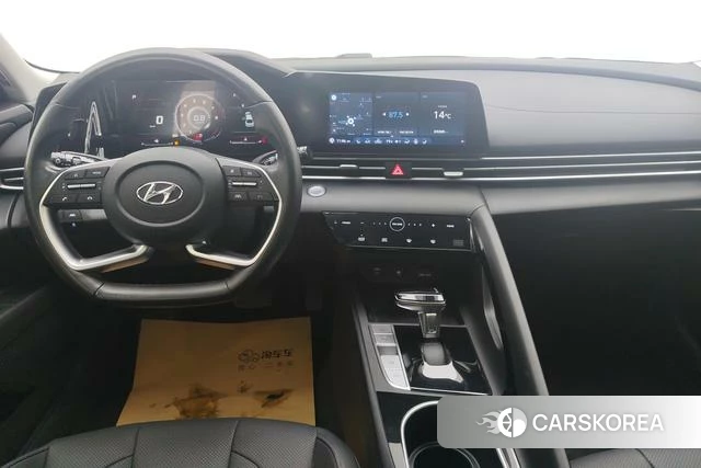 Hyundai Elantra 2021 Белый из Китая