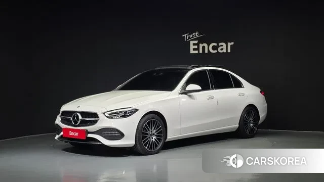 Mercedes-Benz C-Class W206 2022 Белый из Кореи