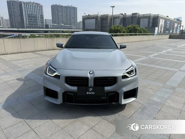 BMW M2 2025 Темно-серый из Китая