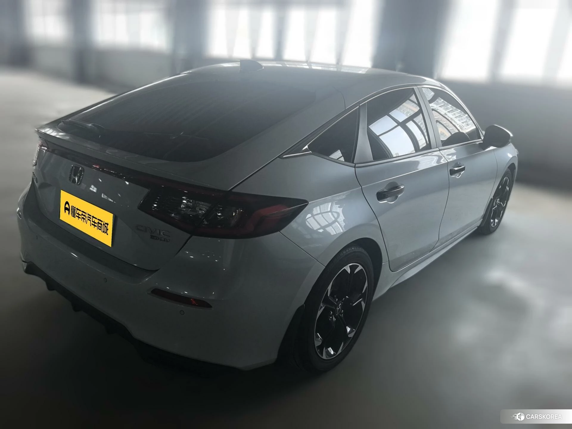 Honda Civic 2022 Белый из Китая
