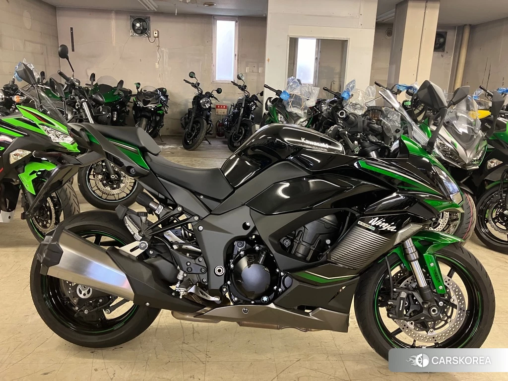 Проданный Kawasaki NINJA 1000 SX 2023 из Японии