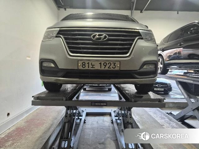 Hyundai The New Grand Starex 2019 Серебряный из Кореи