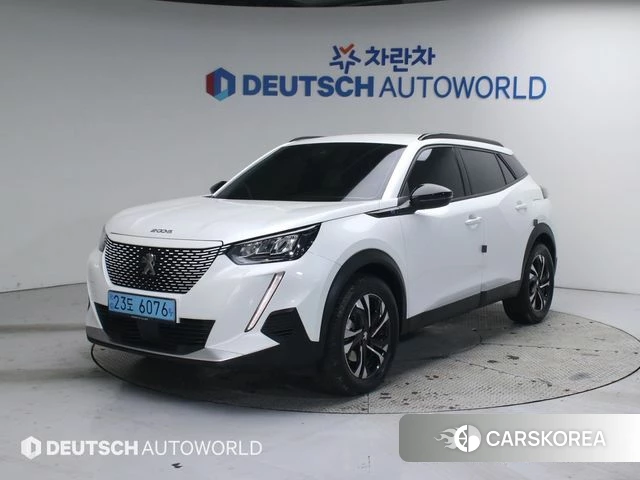 Peugeot e-2008 second generation 2022 Белый из Кореи