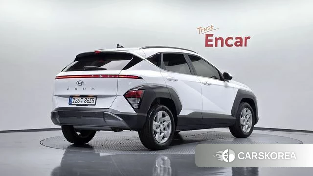 Hyundai Kona (SX2) 2023 Белый из Кореи