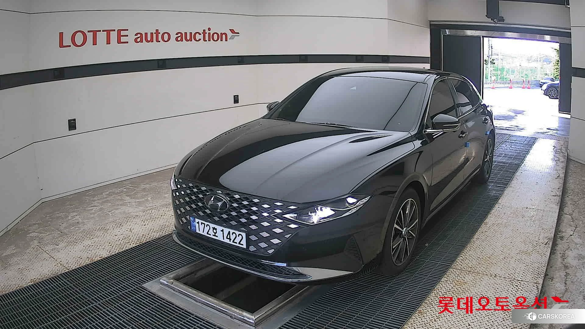 Hyundai Grandeur 2023 Midnight Black Pearl из Кореи