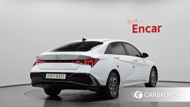 Hyundai The New Avante Hybrid (CN7) 2025 Белый из Кореи