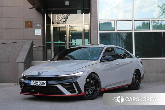 Hyundai The New Avante (CN7) 2024 Серебристо-серый из Кореи