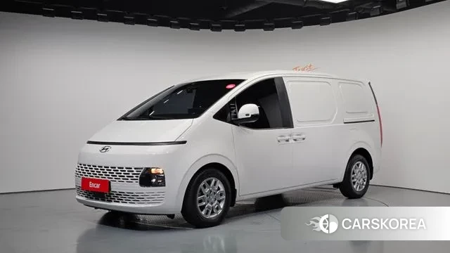 Hyundai Staria 2021 Белый из Кореи