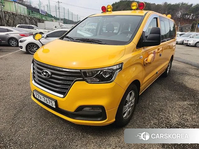 Hyundai The New Grand Starex 2020 Желтый из Кореи