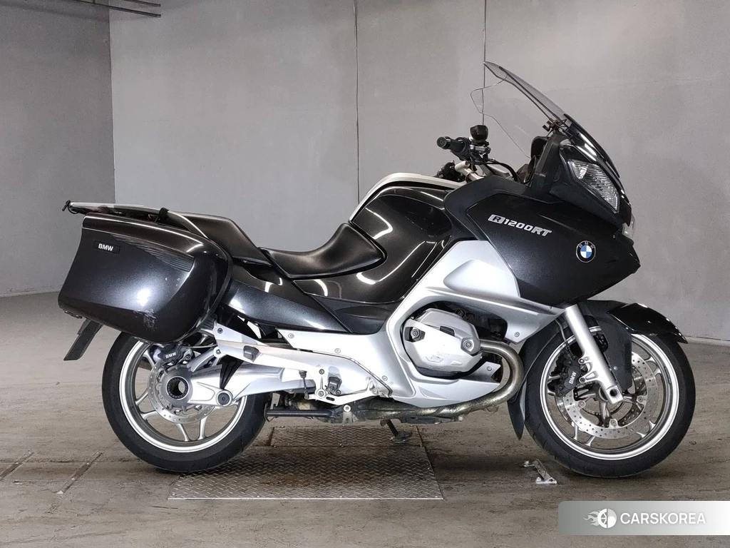 Проданный BMW R1200RT 2010 из Японии