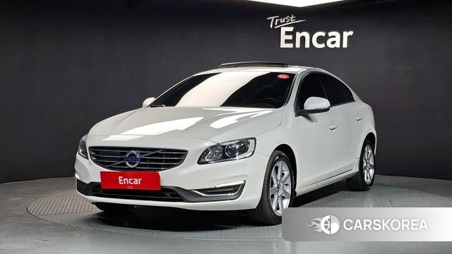 Volvo S60 2018 Белый из Кореи