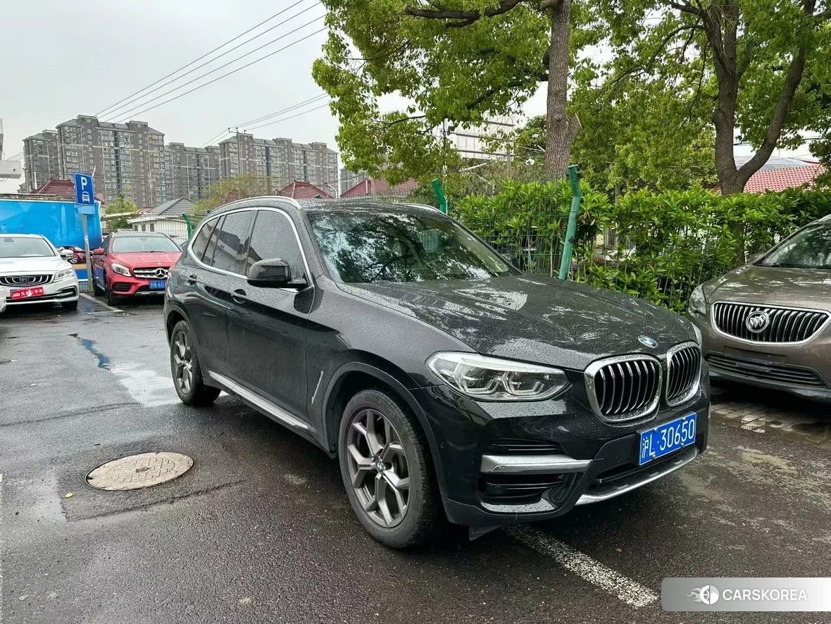 BMW X3 2021 Черный из Китая