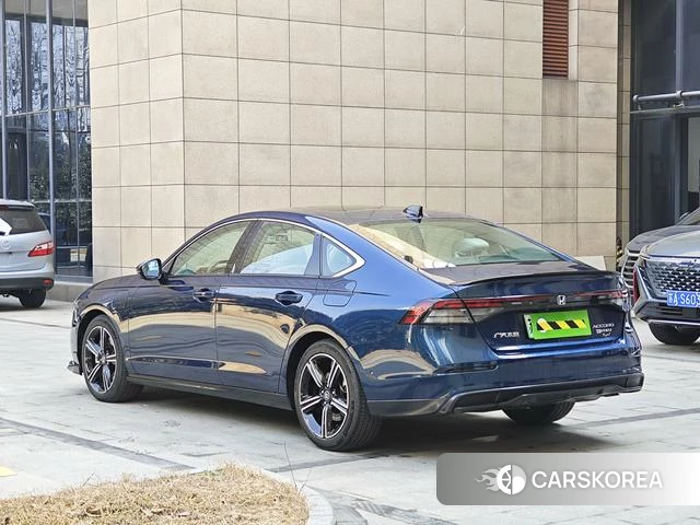 Honda Accord PHEV 2023 Синий из Китая