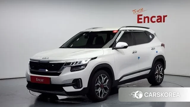 Kia Seltos 2022 Белый из Кореи