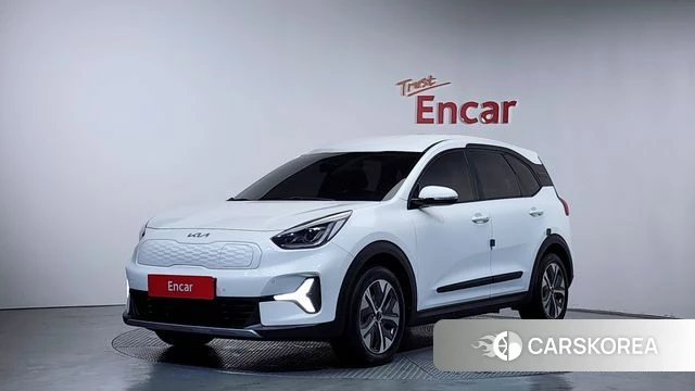 Kia Niro Plus 2022 Белый из Кореи