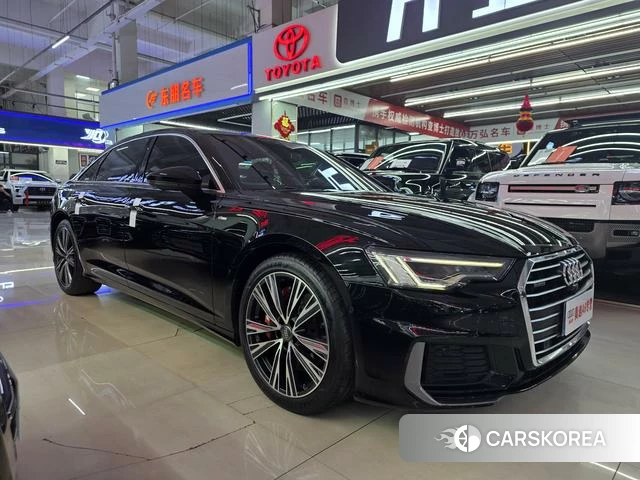 Audi A6L 2021 Черный из Китая