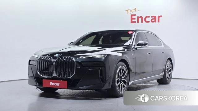 BMW 7 Series (G70) 2025 Черный из Кореи