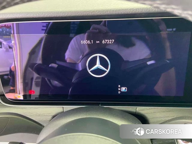 Mercedes-Benz E-class 2021 Черный из Китая
