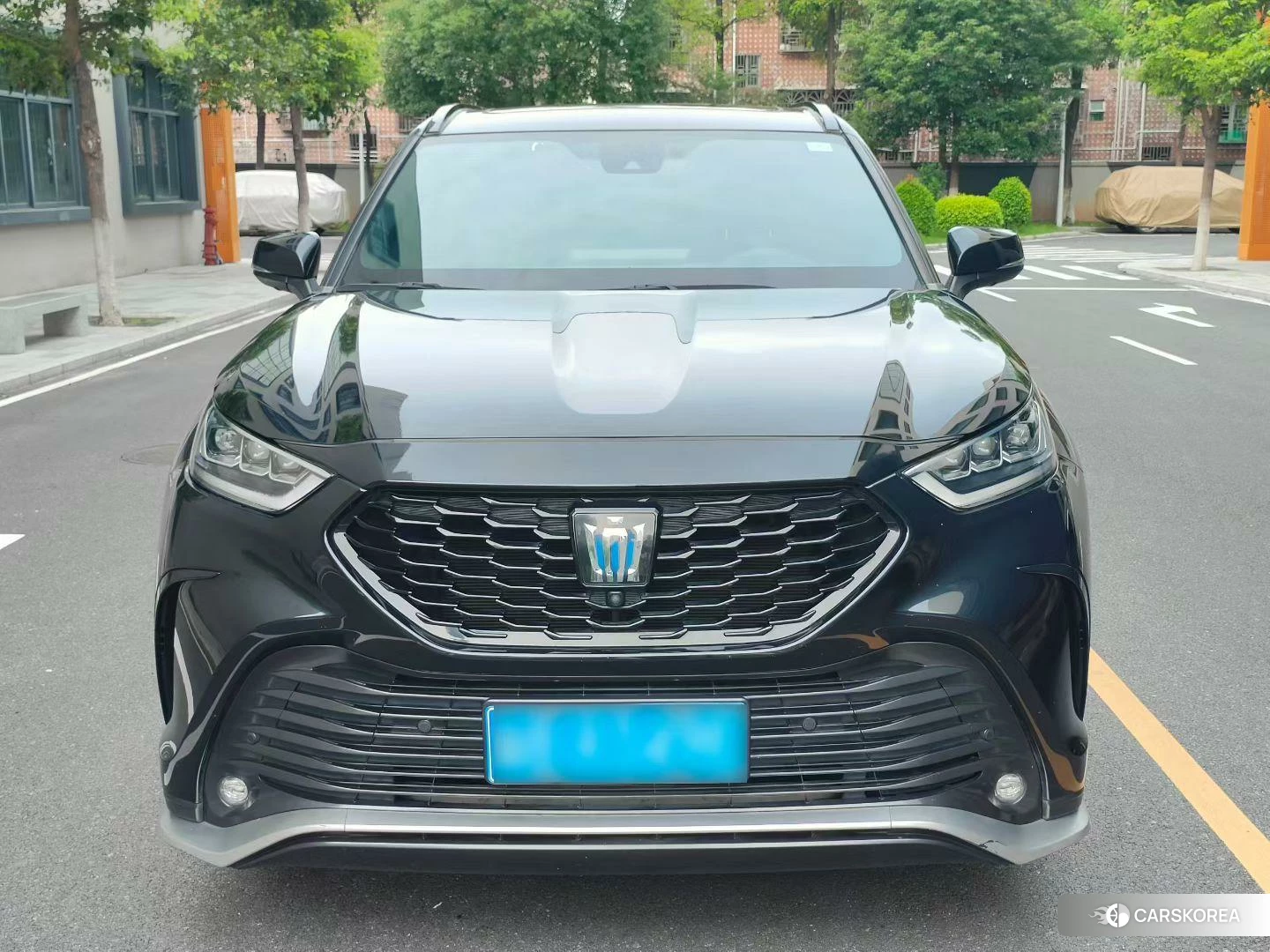 Toyota Crown Lufang 2021 Черный из Китая