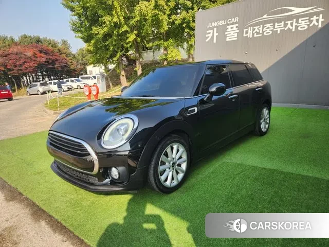 Mini Cooper Clubman 2018 Черный из Кореи