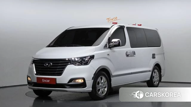 Hyundai The New Grand Starex 2018 Белый из Кореи