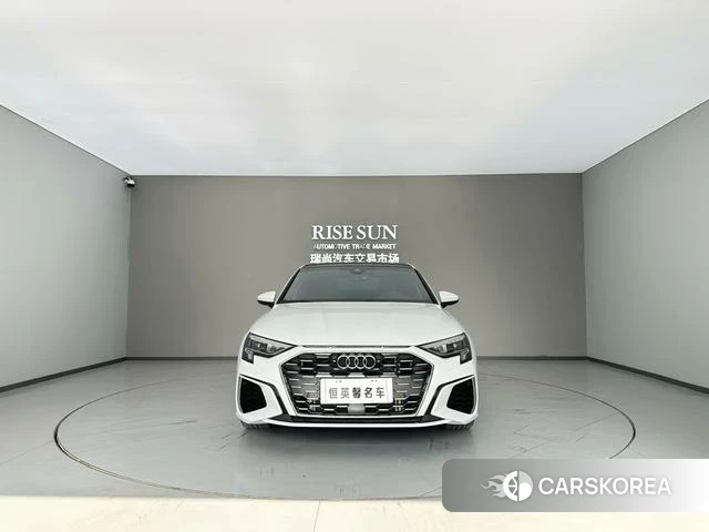 Audi A3 2024 Белый из Китая