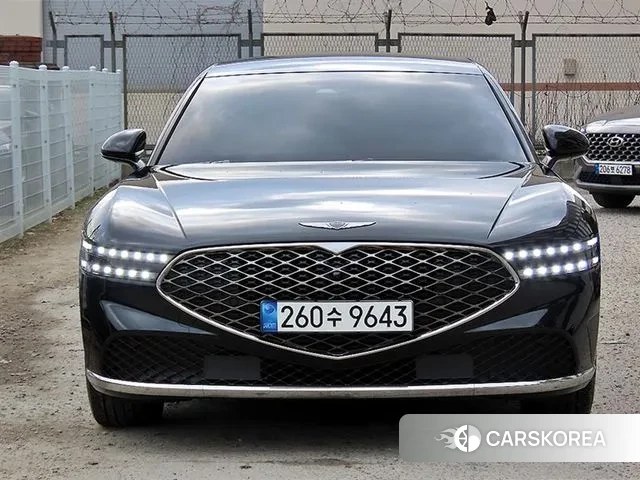 Genesis G90 (RS4) 2022 Черный из Кореи