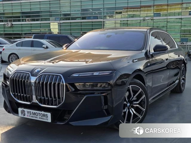 BMW 7 Series (G70) 2025 Черный из Кореи
