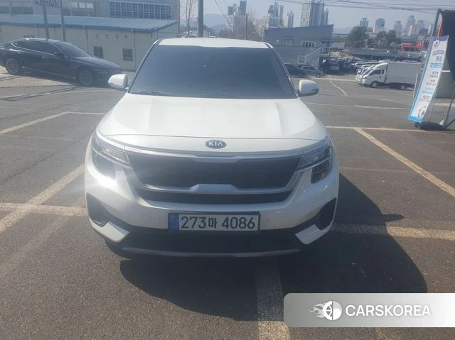 Kia Seltos 2021 Белый из Кореи