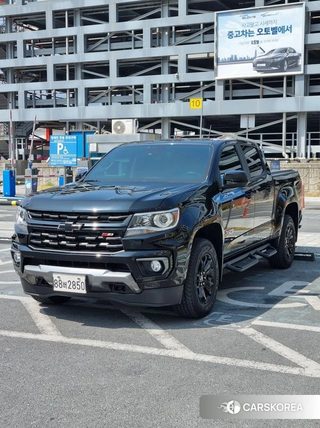 Chevrolet (GM Daewoo) Real New Colorado 2022 Черный из Кореи