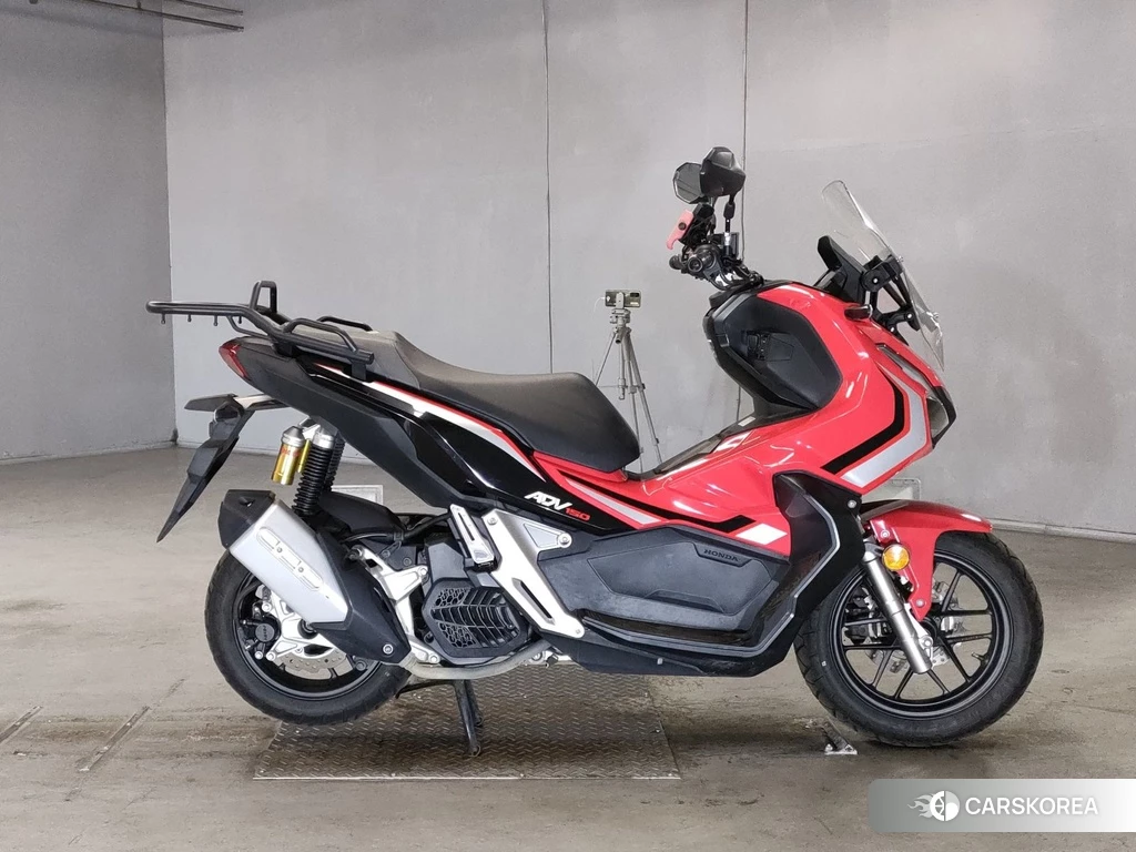 Проданный Honda ADV150 2019 из Японии
