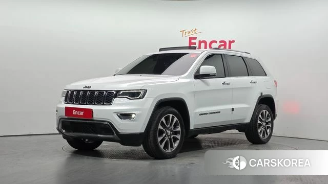 Jeep Grand Cherokee 2018 Белый из Кореи