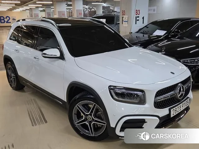 Mercedes-Benz GLB-Class X247 2024 Белый из Кореи