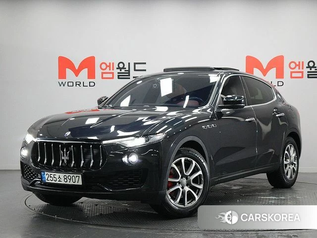 Maserati Levante 2019 Черный из Кореи
