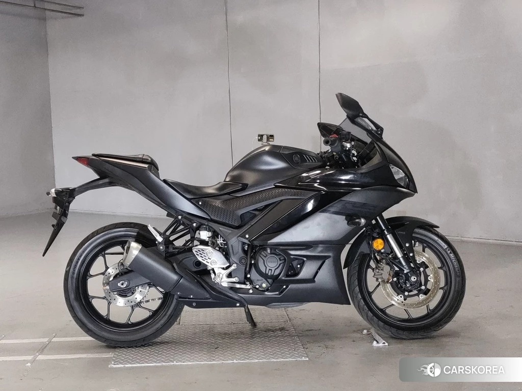 Проданный Yamaha YZF-R3 2019 из Японии