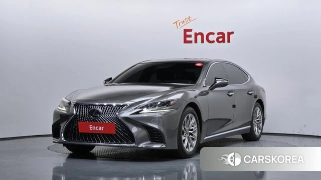 Lexus LS500 5th generation 2018 Серый из Кореи