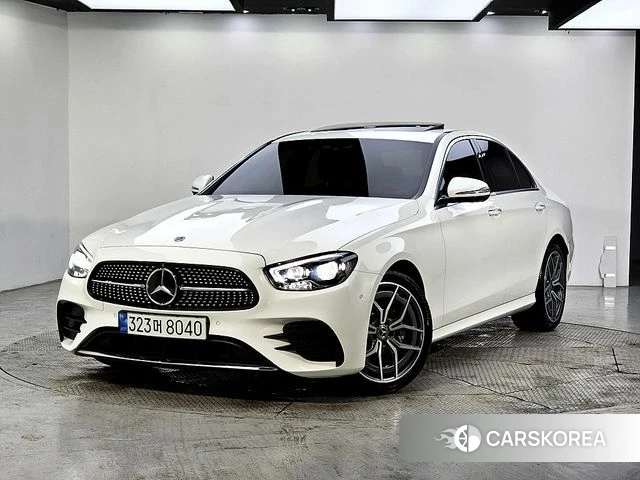 Mercedes-Benz E-Class W213 2021 Белый из Кореи