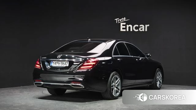 Mercedes-Benz S-Class W222 2020 Черный из Кореи