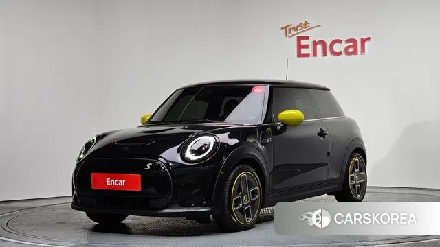 Mini Cooper Electric 2023 Черный из Кореи