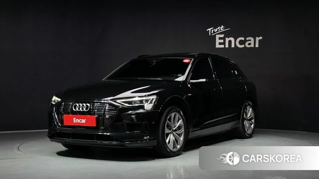 Audi e-Tron 2023 Черный из Кореи