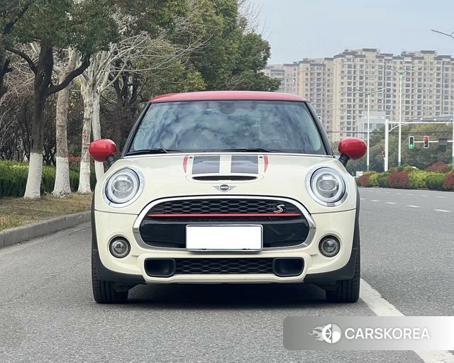 MINI MINI 2020 Белый из Китая