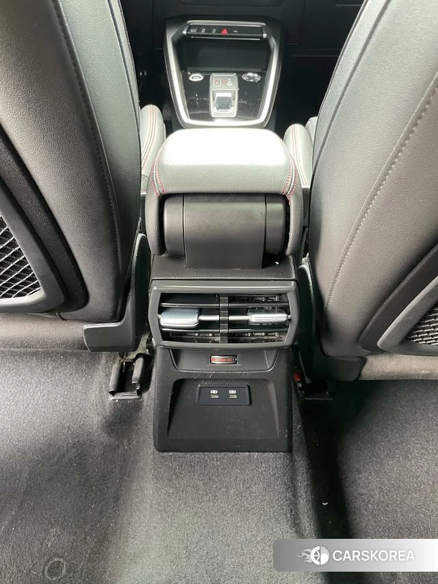 Audi A3 2023 Красный из Китая
