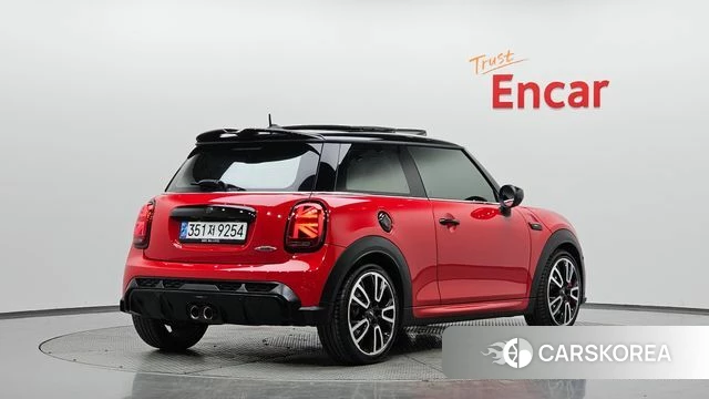 Mini Cooper S 2024 Красный из Кореи
