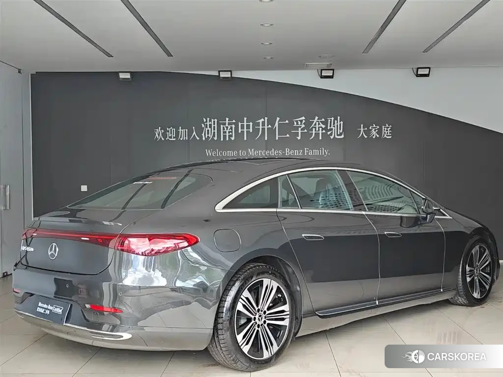 Mercedes-Benz EQS 2025 Silver/gray из Китая
