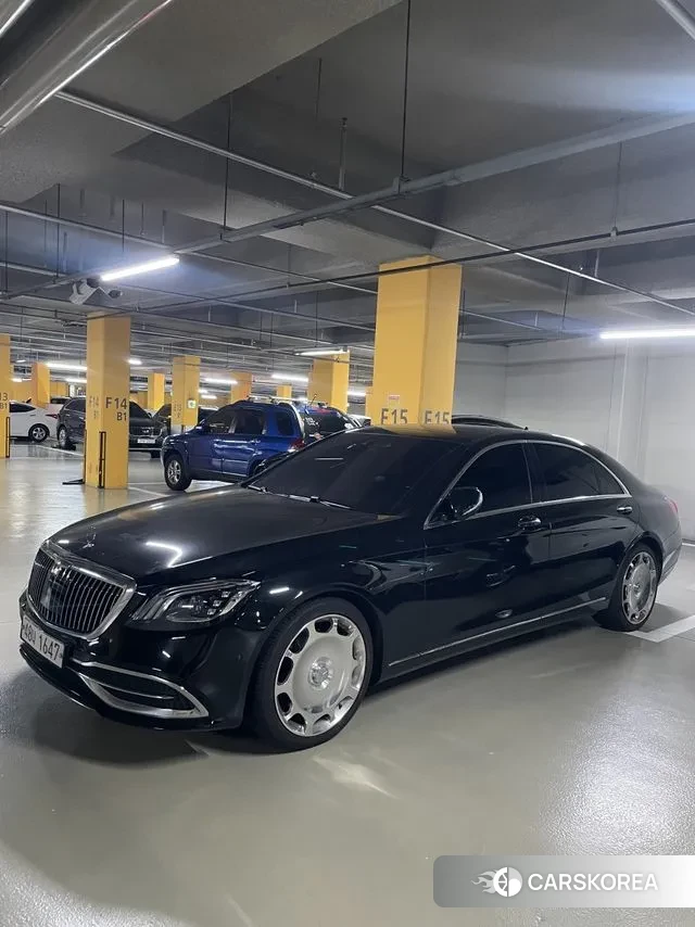 Mercedes-Benz S-Class W222 2022 Черный из Кореи