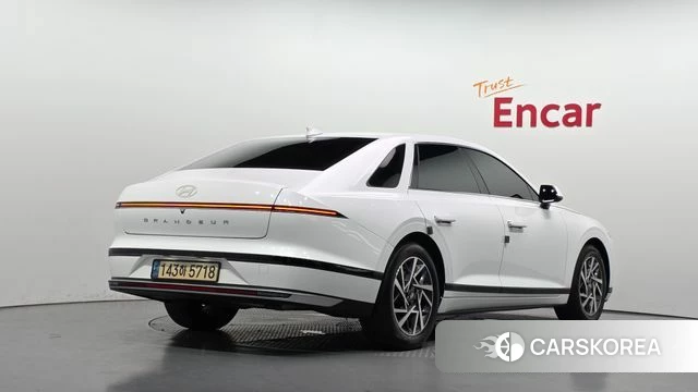 Hyundai Grandeur (GN7) id 4630931 из Кореи