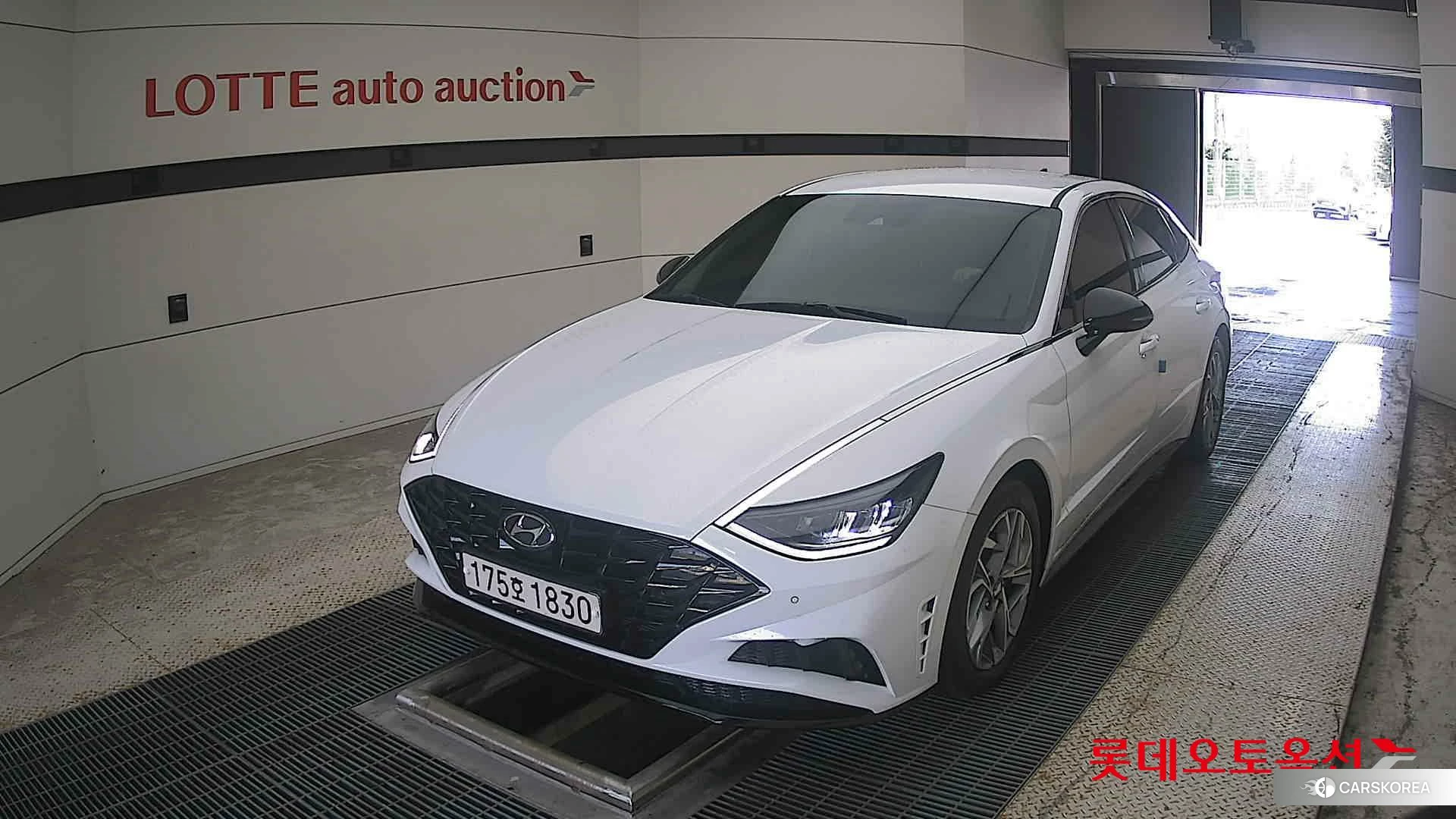Hyundai Sonata 2023 Serenity White Pearl (Optional addition) из Кореи
