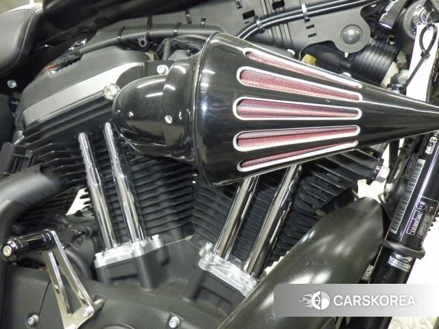 Engine photo