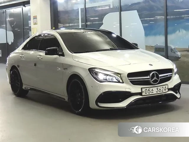 Mercedes-Benz CLA-Class C117 2018 Белый из Кореи