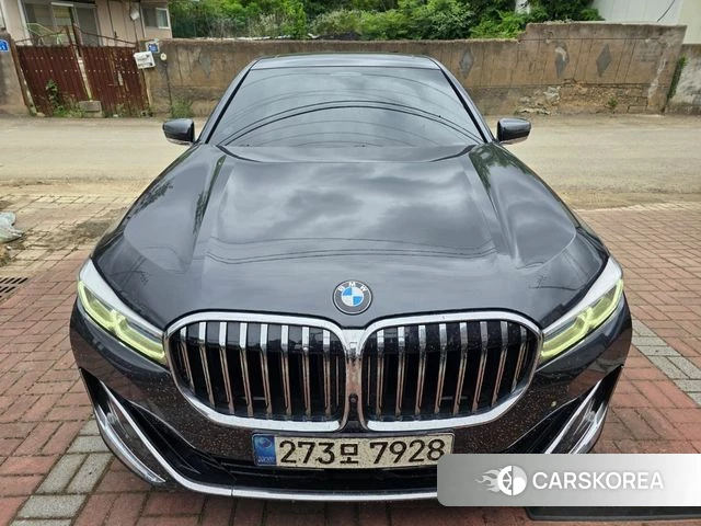 BMW 7 Series (G11) 2021 Серый из Кореи